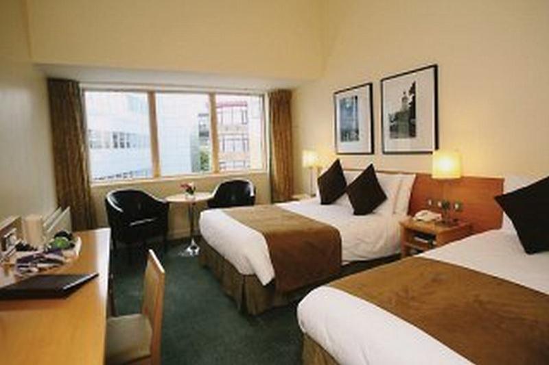 Mespil Hotel Dublin Room photo